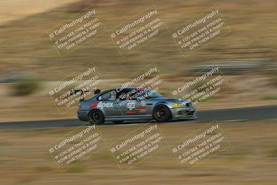 media/Jun-01-2025-CalClub SCCA (Sun) [[eae223c5dd]]/Group 2/Race 2/
